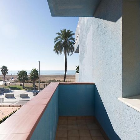 Apartamento En 1Era Linea Mar Con Terraza De 25M2 Castelldefels Eksteriør billede